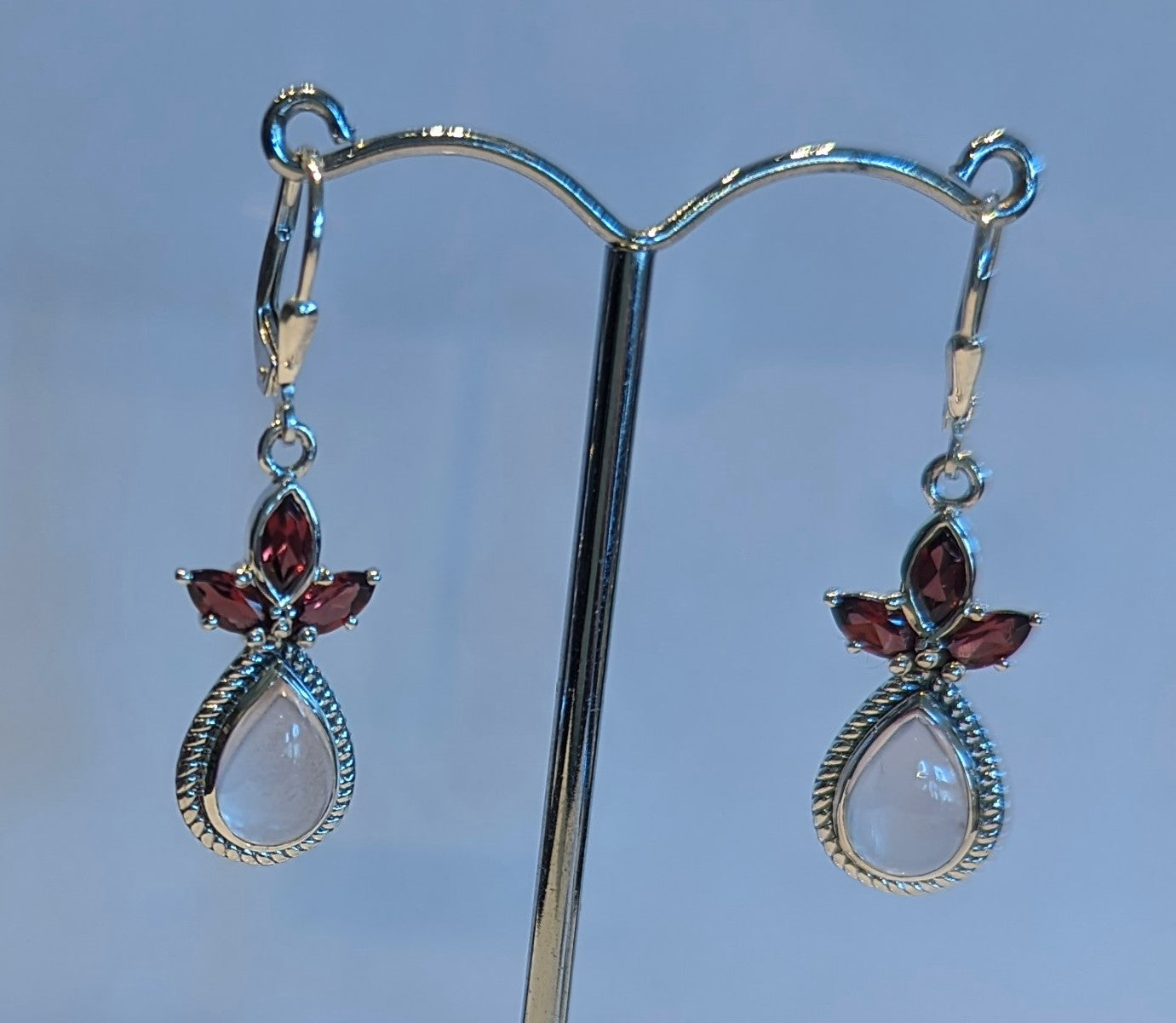 Rose quartz and garnet earrings in sterling silver – therocks.ca