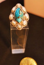 Load image into Gallery viewer, Genuine turquoise and real pearl ring in sterling silver
