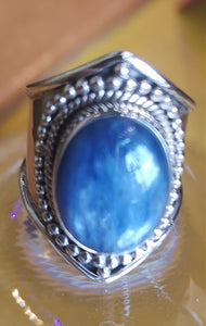 Kyanite ring in sterling silver, handmade in Nepal.